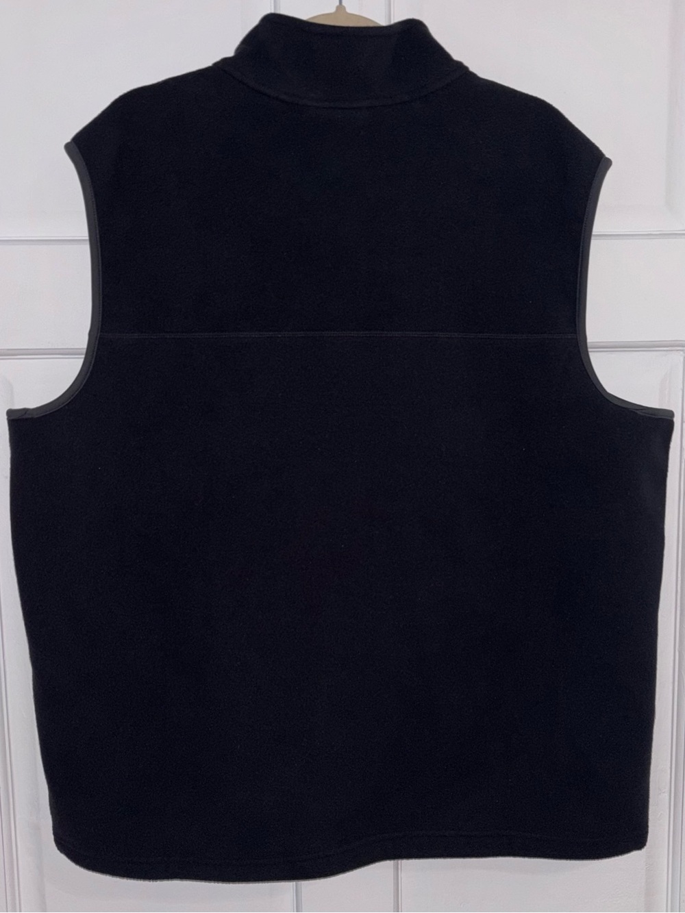 Lands' End Men's XL Black Full Zip Fleece Vest Gray Trim Adjustable Bottom EUC - Picture 5 of 8